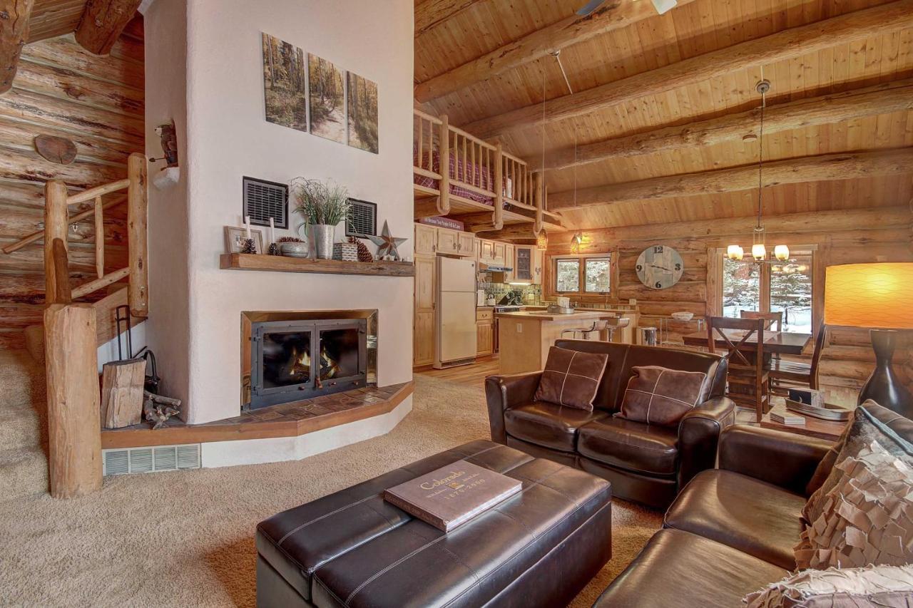 Cozy Breckenridge Cabin With Deck, 8 Mi To Gondola Eksteriør billede